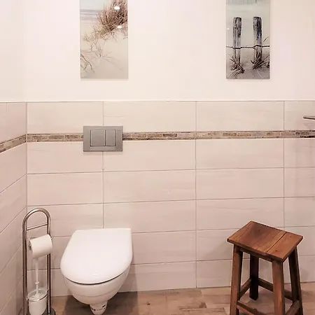 Warnemuende Meeresrauschen 21707 *